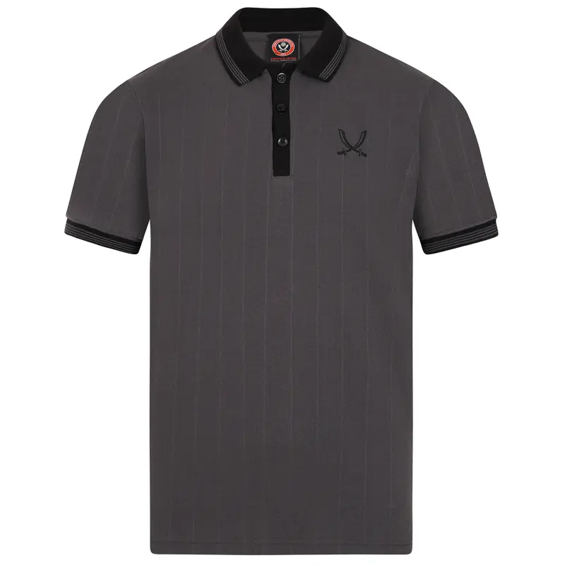 Adult Parma Polo pictured from a main angle