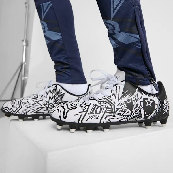 alternate photo showcasing Christian Pulisic x Puma Tacto 2 FG AG Big Kid 'CP10 Pack - White'