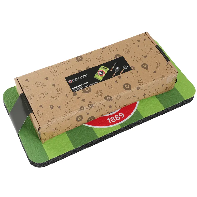 Closer look at Gardening Set, alternate