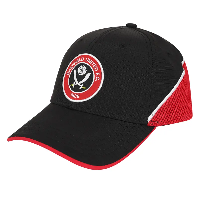 Junior Club Mesh Cap B/R/W pictured from a alternate angle