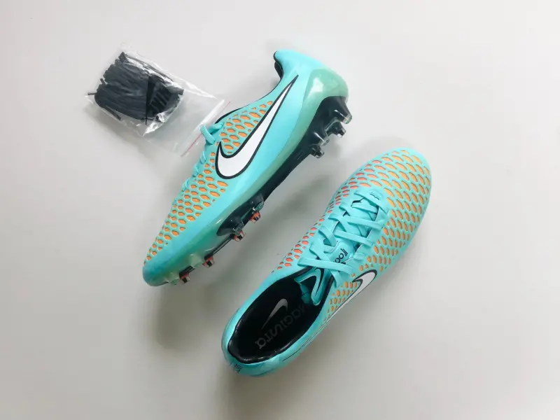 alternate view of Nike Magista Opus FG - Hyper Turquoise / White / Laser Orange