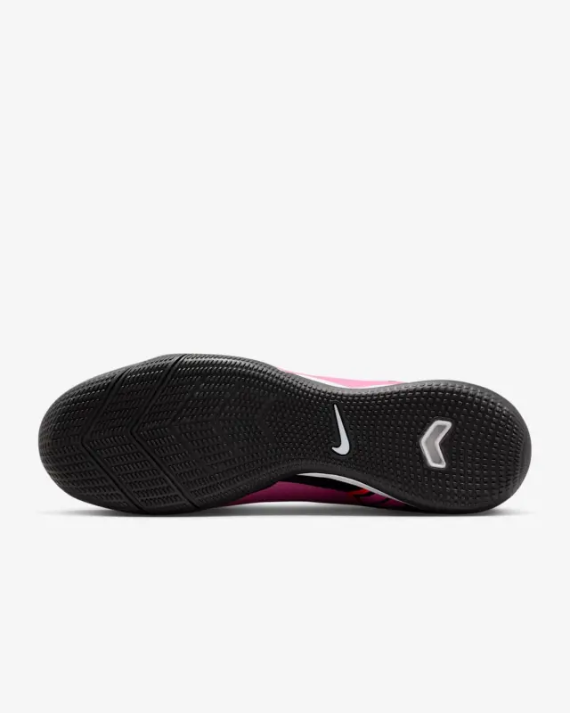 Shop image of Nike Mercurial Superfly 10 Academy IC Scary Good Pack in alternate view