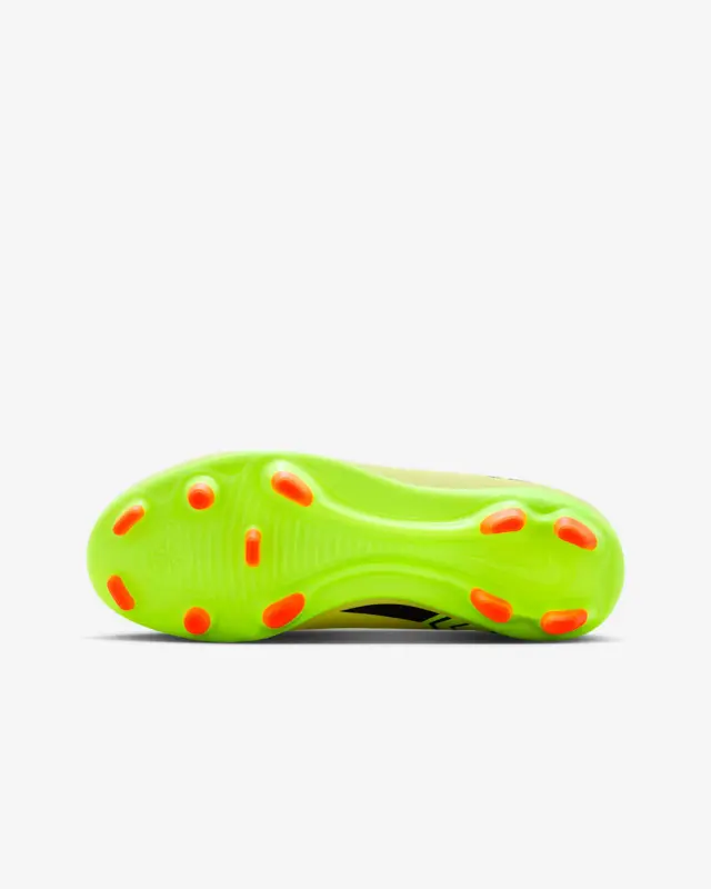 Shop image of Nike Mercurial Superfly 10 Club MG Max Voltage Pack (GS) in alternate view