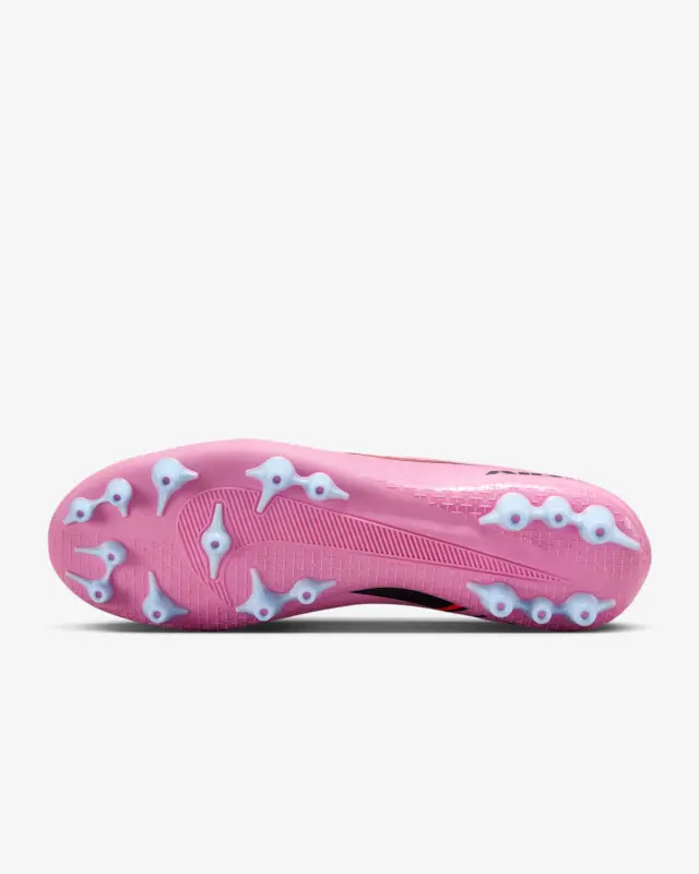 alternate product shot featuring Nike Mercurial Vapor 16 Academy AG Scary Good Pack