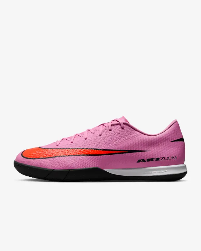Nike Mercurial Vapor 16 Academy IC Scary Good Pack shown in a main product photo