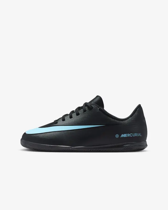 Nike Mercurial Vapor 16 Club IC Shadow Pack (GS) shown in a main product photo