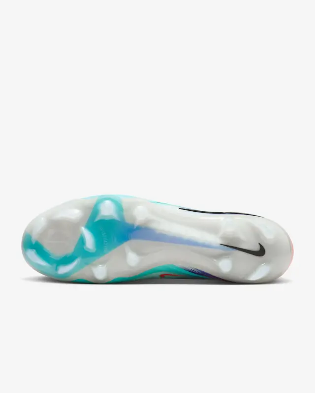 Product photography of Nike Phantom 6 High Elite FG United 002 Pack, alternate