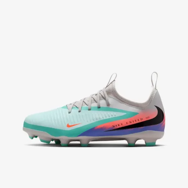 Nike Phantom 6 Low Academy FG/MG United 002 Pack (GS) shown in a main product photo
