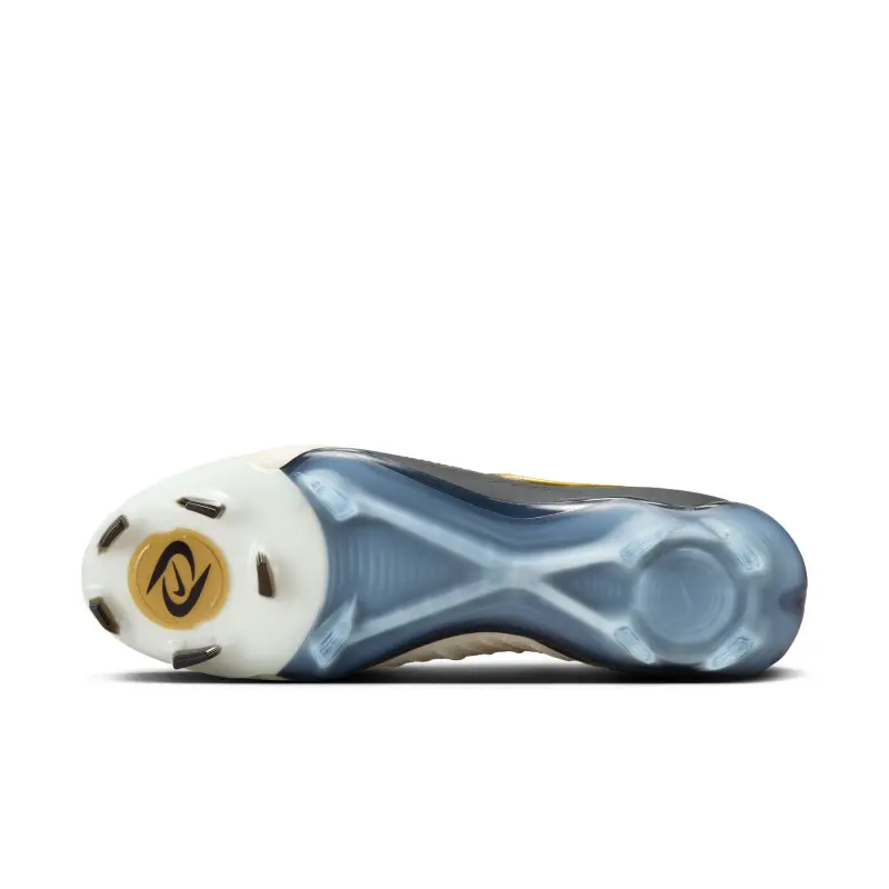 Closer look at Nike Phantom GX 2 Elite FG (White/Black/Gold), alternate