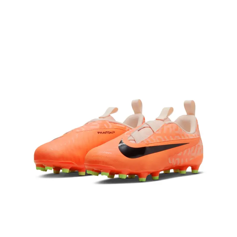 Shop image of Nike Phantom GX Academy FG/MG Jr (Guava) in main view