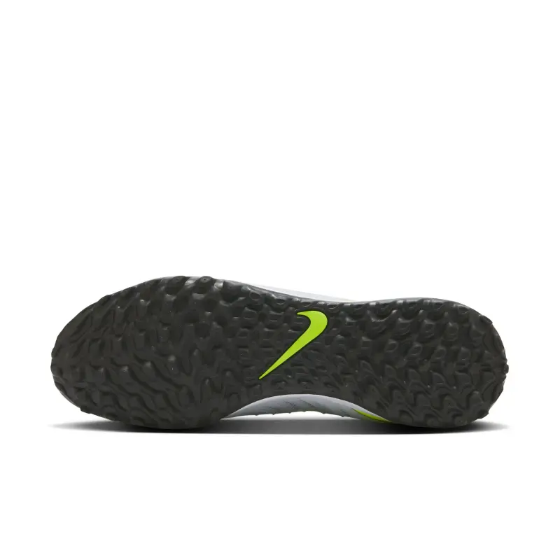 Closer look at Nike Phantom Luna 2 Academy Turf (Gray/Volt), alternate