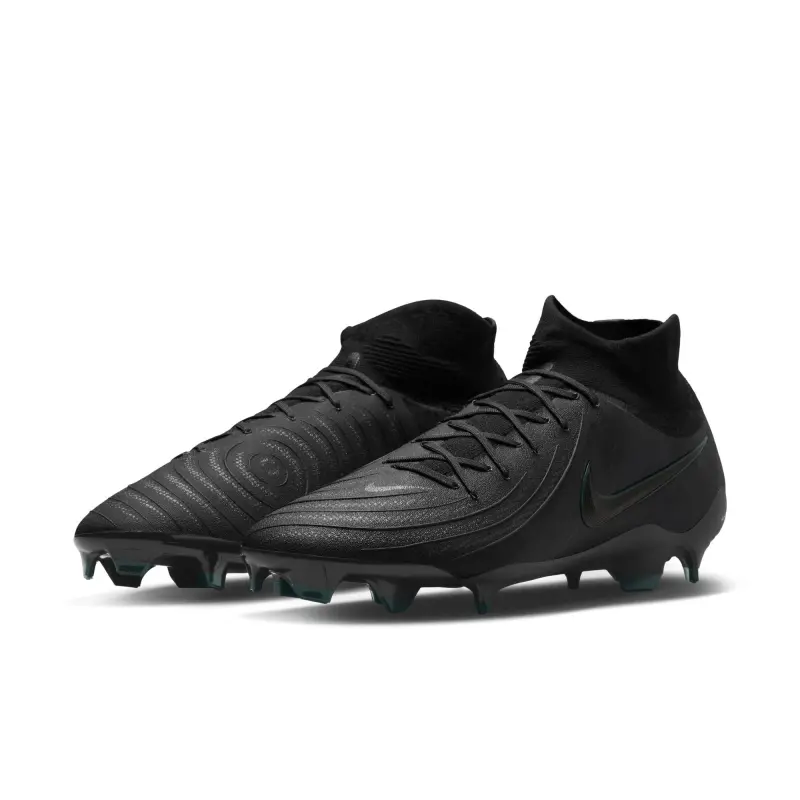 main product shot featuring Nike Phantom Luna 2 Pro FG (Black/Green)