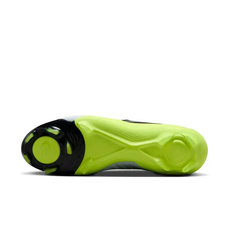 Nike Phantom Luna 2 Pro FG (Silver/Volt) displayed in a alternate image