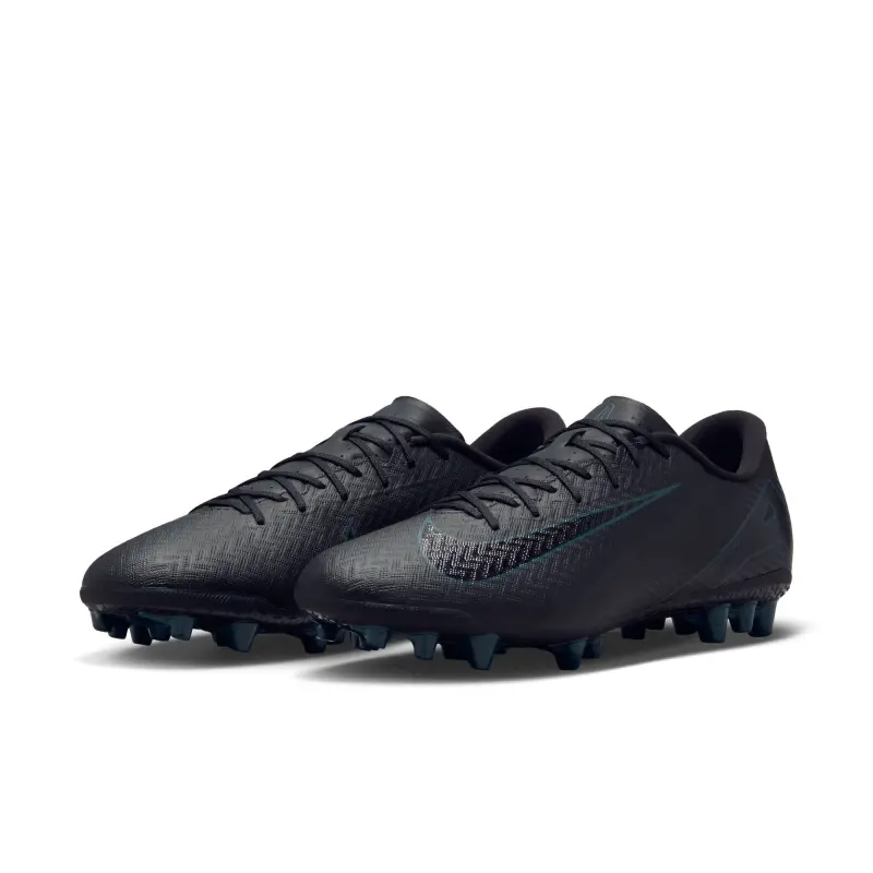Main Product Shot | Nike Zoom Mercurial Vapor 16 Academy AG (Black/Green) Nike Zoom Mercurial Vapor 16 Academy AG (Black/Green) shown in a main product photo